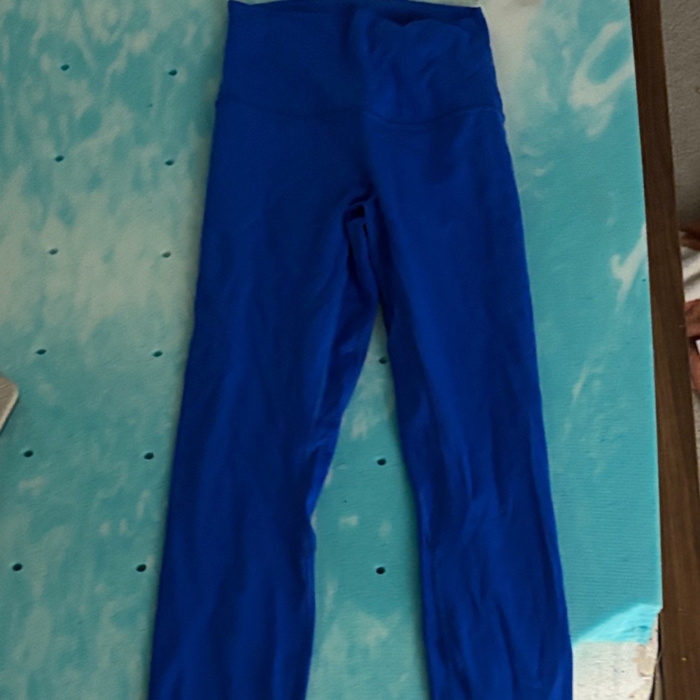 Lululemon Athletica Blue align Leggings 23” size 4